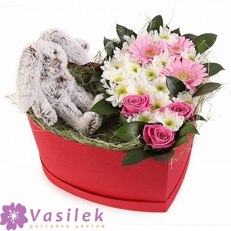 Композиция "Зайка и цветы"